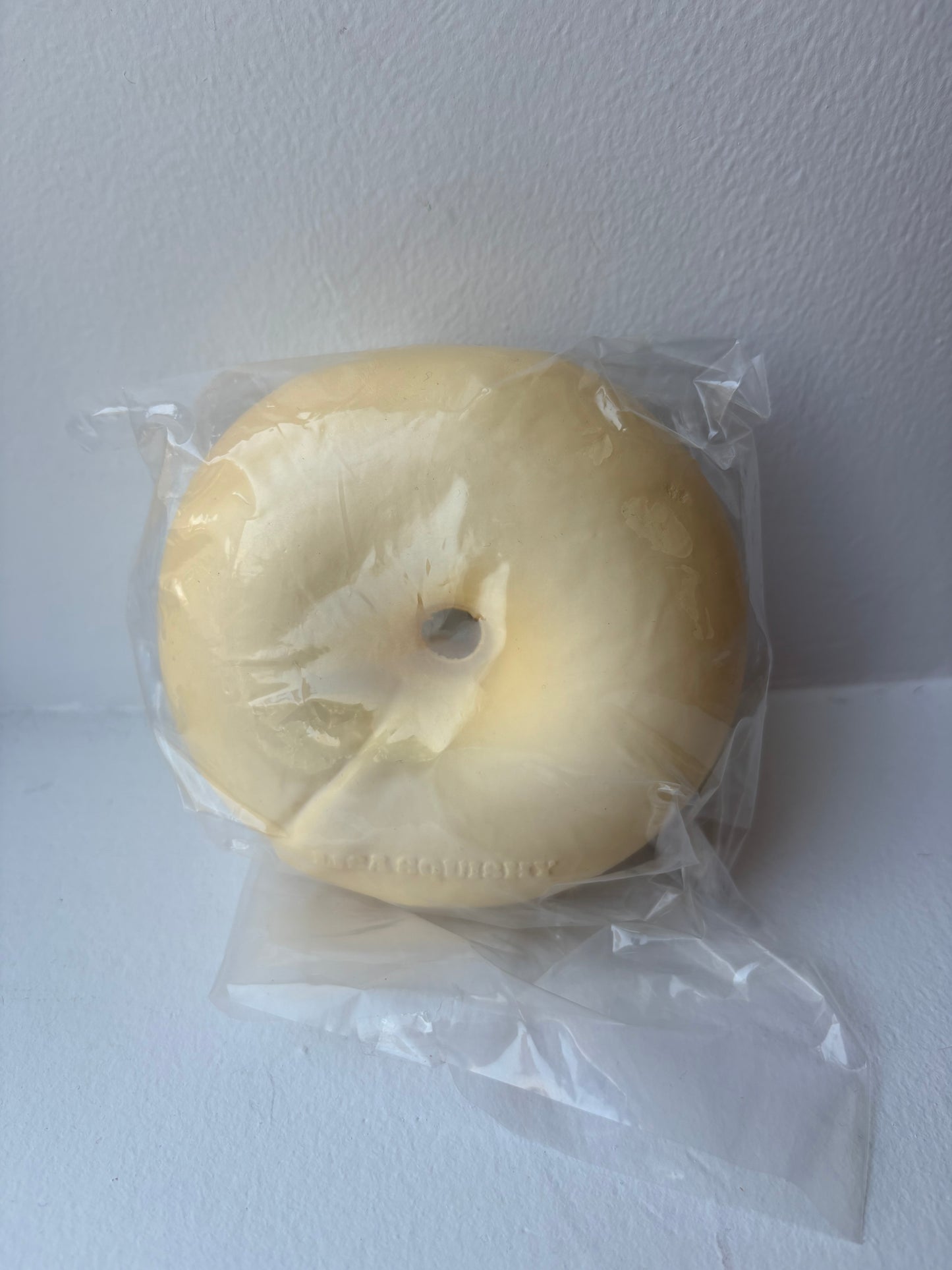 Lisa Donut Squishy - White