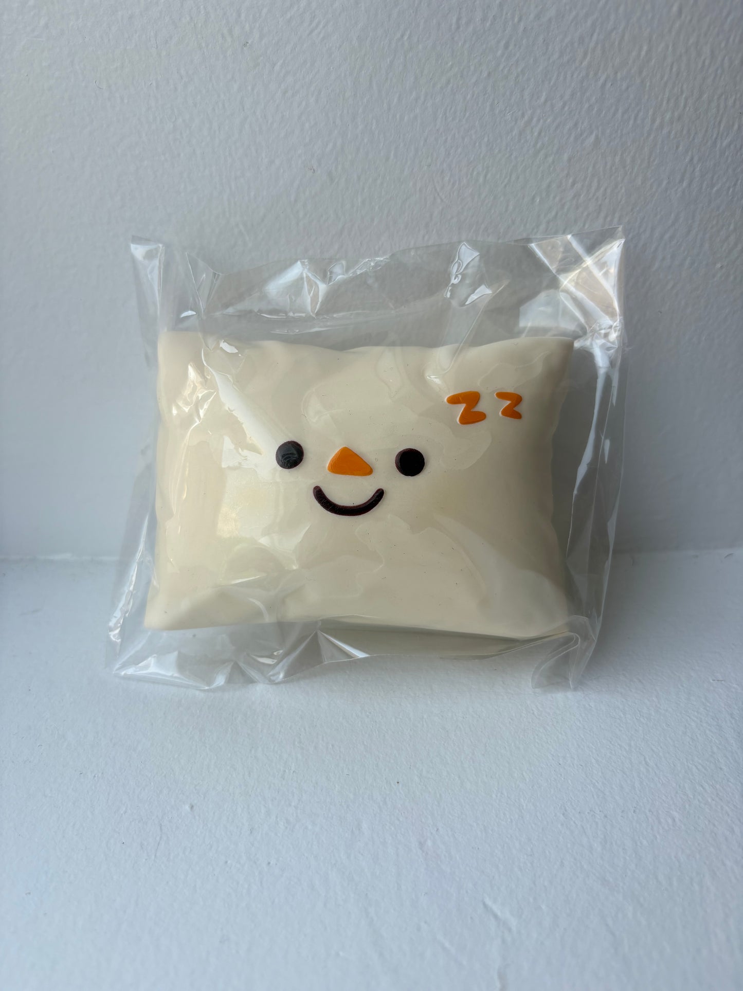 Lisa Snowman Pillow Squishy - White