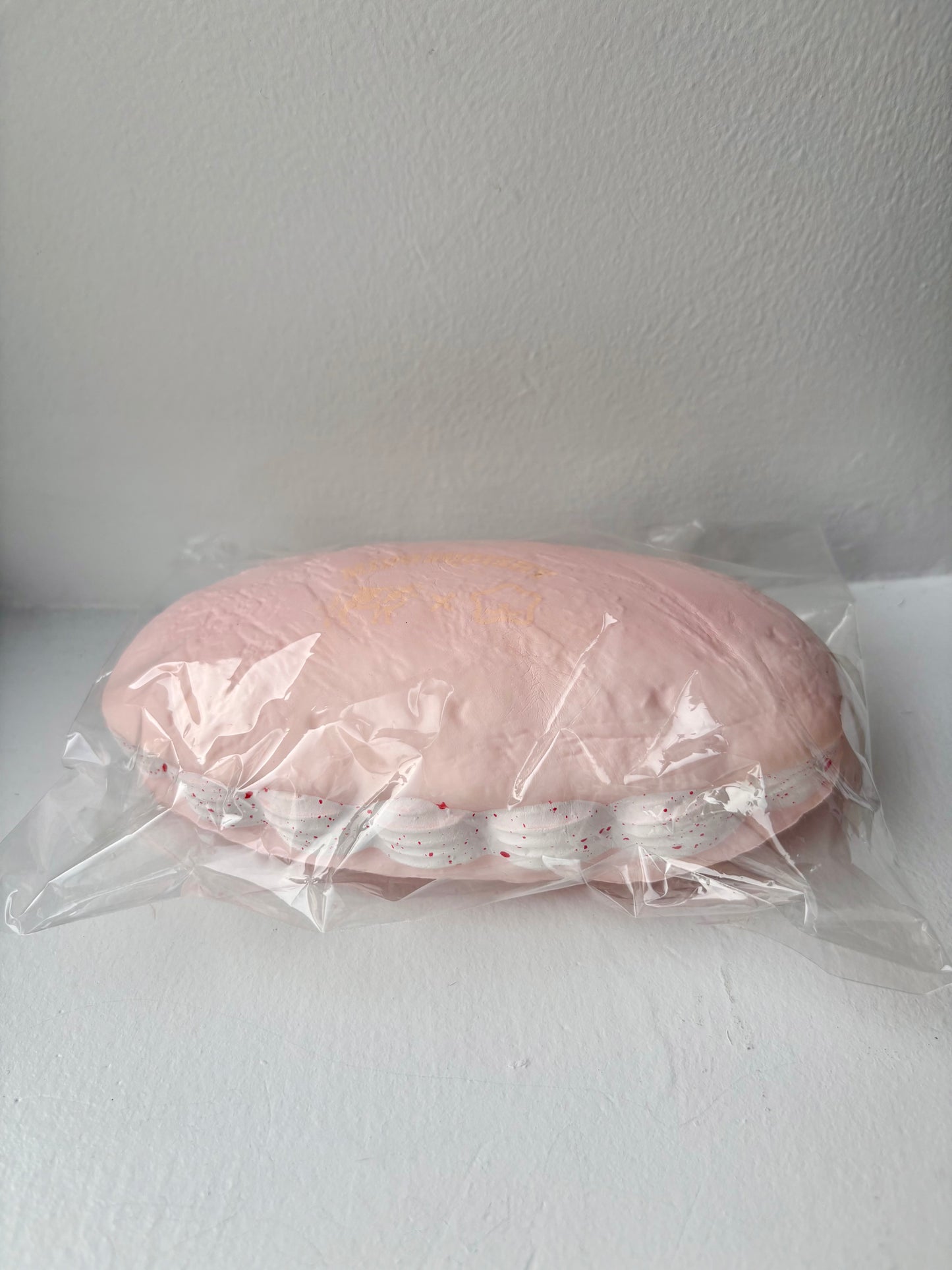 Mido Strawberry Cream Bread