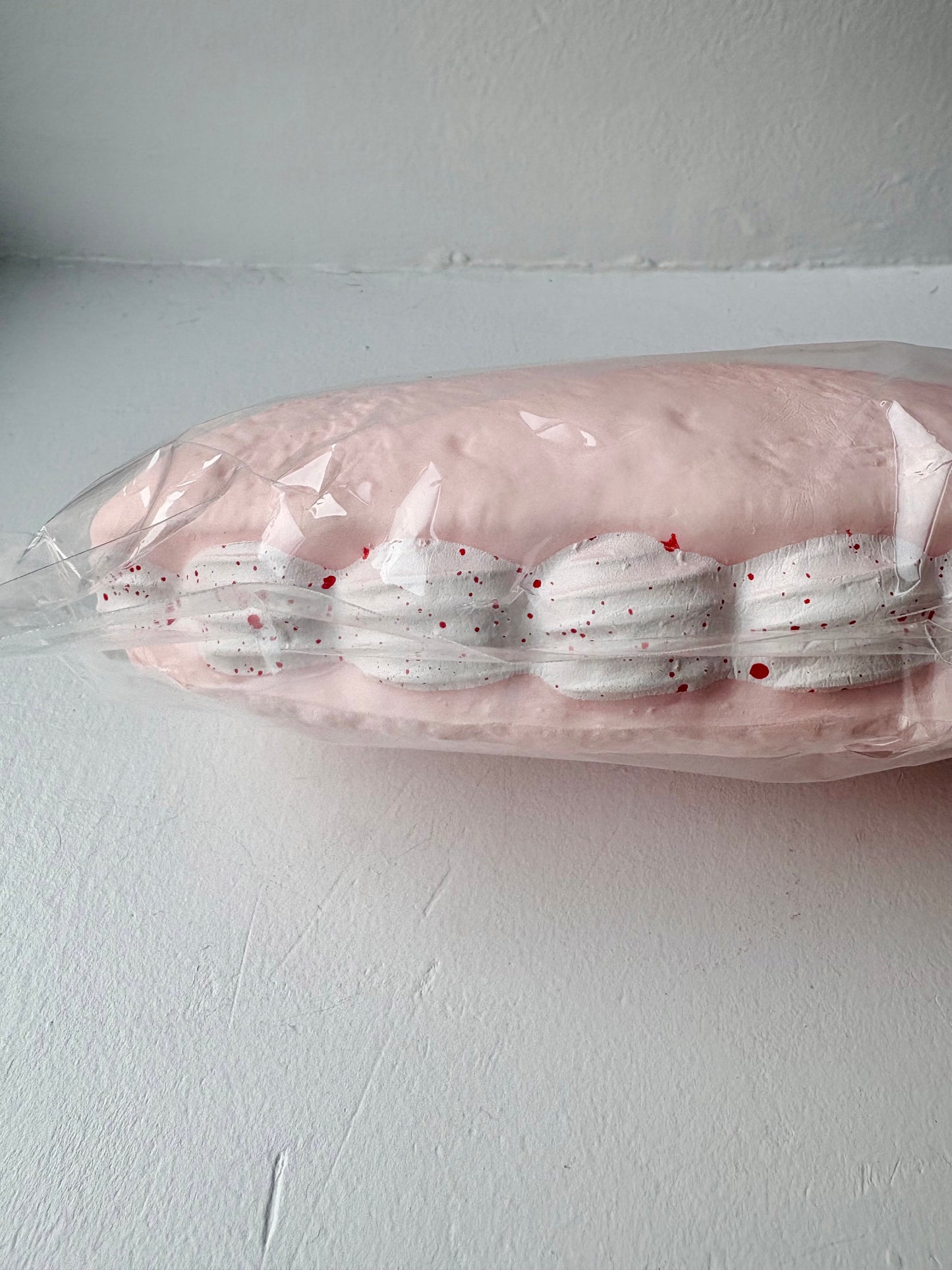 Mido Strawberry Cream Bread