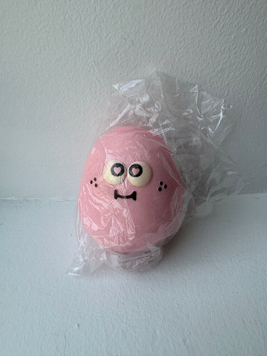 Lisa Egg Waffle Squishy - Pink