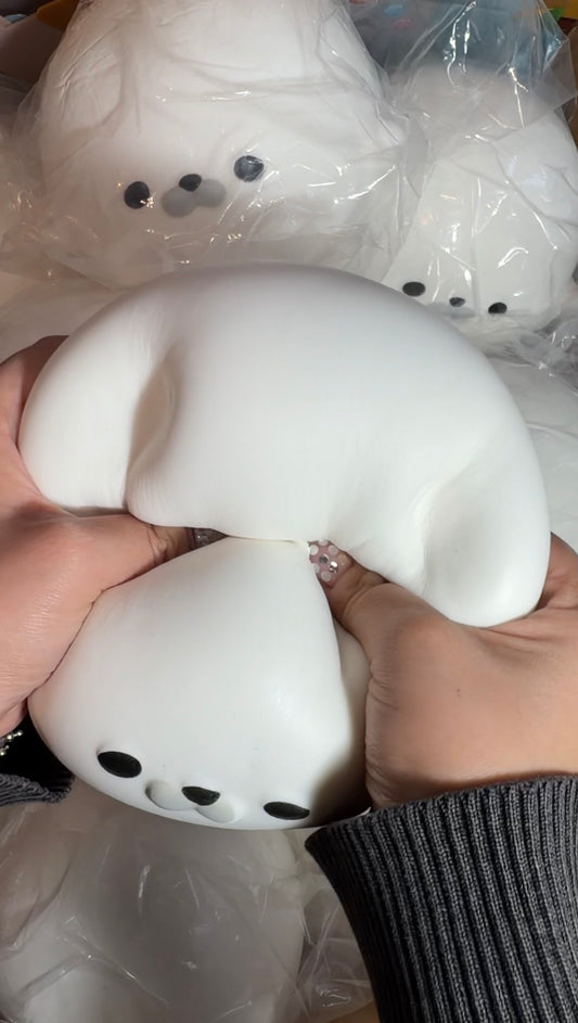 Hachimi XL Jumbo Seal Squishy