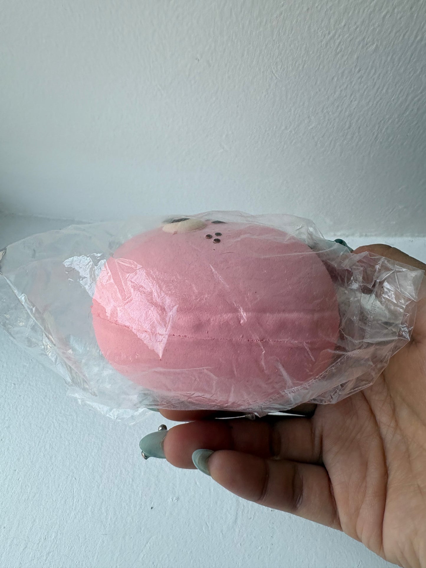 Lisa Egg Waffle Squishy - Pink