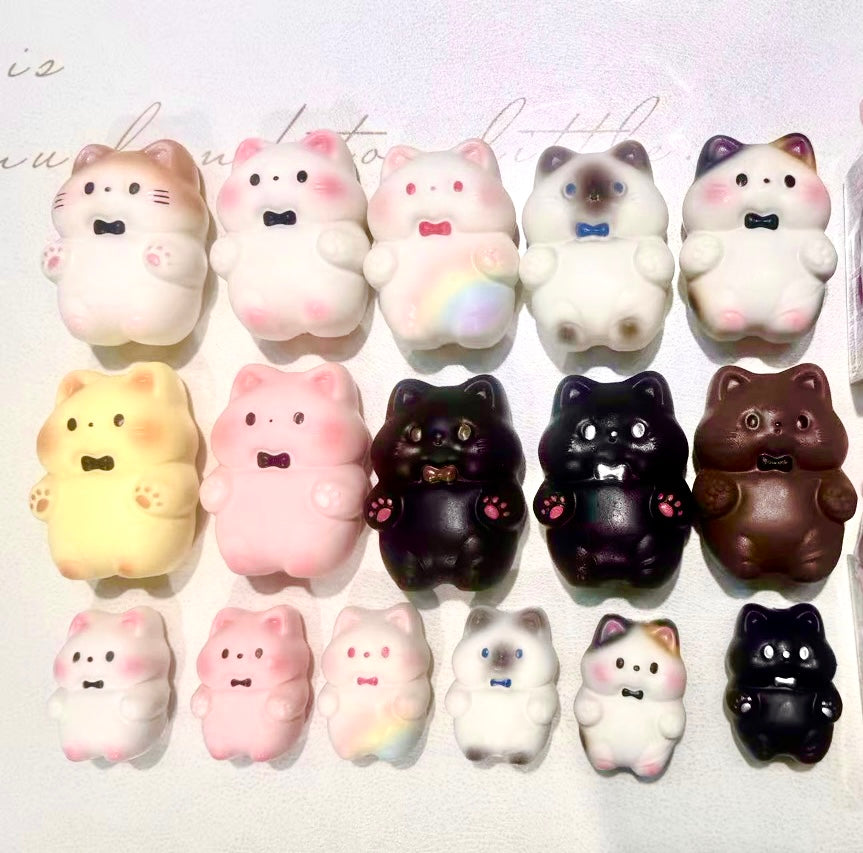 Misa Kitty Marshmallow Squishy